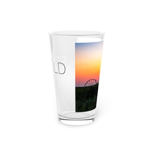 Pint Glass (16oz), Featuring DUSK IN NEBRASKA | Exclusive photography by Fevold Photography - Image 4